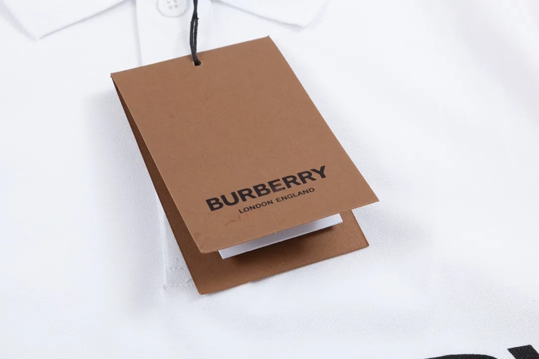 BURBERRY Classic Lo GO ， Retro Same Style Polo Versatile : White Size：M-2XL